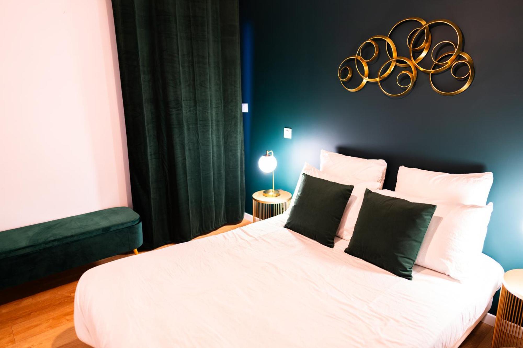 Grand Loft Familial 4 Chambres Avec Parking Prive ソミュール エクステリア 写真