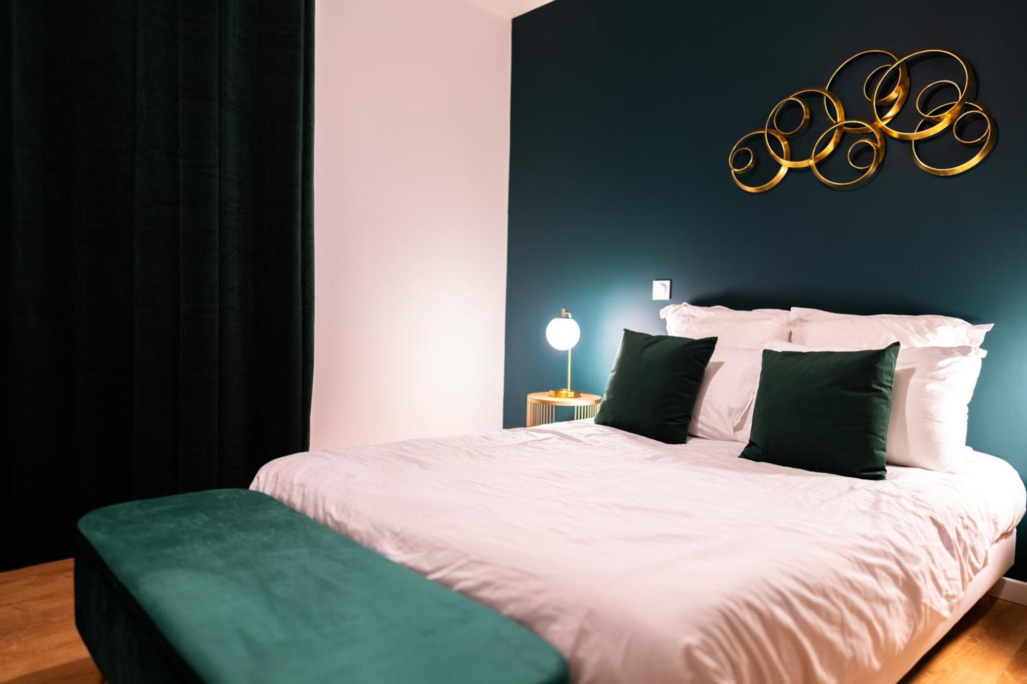 Grand Loft Familial 4 Chambres Avec Parking Prive ソミュール エクステリア 写真